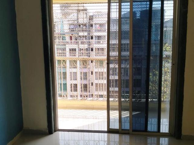 Resale | 2 BHK 950 Sq.Ft. Apartment in Panvelkar Heights