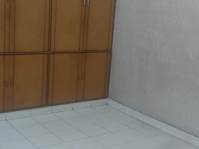 Resale | 2 BHK 950 Sq.Ft. Apartment in Patparganj