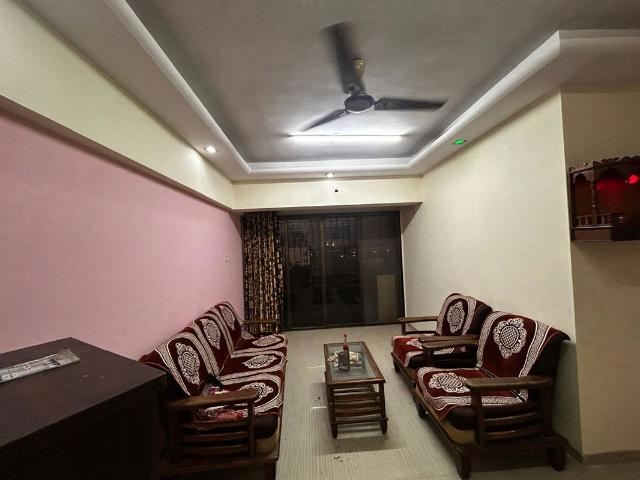 Resale | 2 BHK 950 Sq.Ft. Apartment in Poonam Valley
