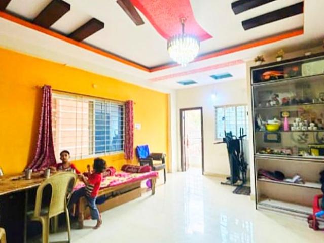 Resale | 2 BHK 950 Sq.Ft. Apartment in Puppalaguda