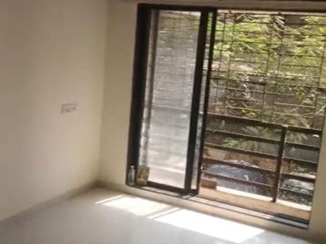 Resale | 2 BHK 950 Sq.Ft. Apartment in RNA NG Canary