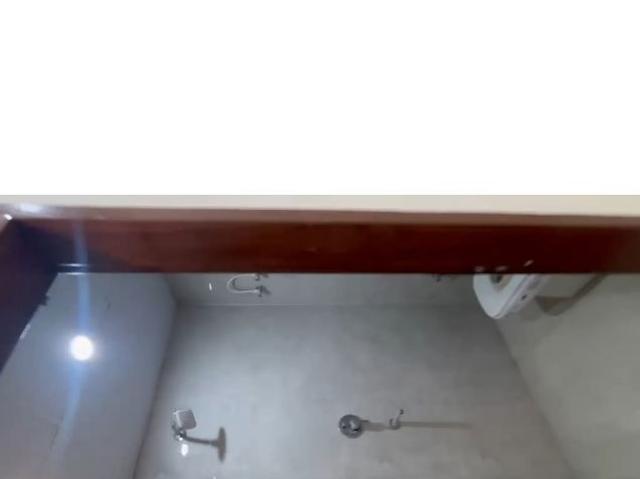 Resale | 2 BHK 950 Sq.Ft. Apartment in SL Apartments Sector 49