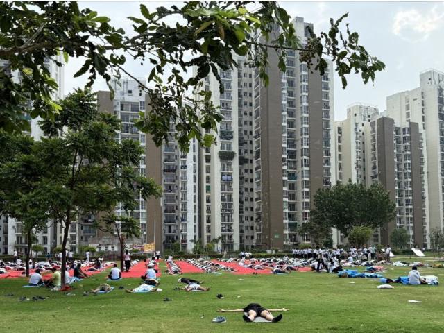 Resale | 2 BHK 953 Sq.Ft. Apartment in Jaypee Greens Aman
