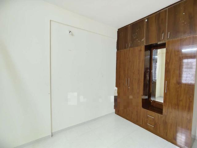 Resale | 2 BHK 965 Sq.Ft. Apartment in DS Max Sky Classic