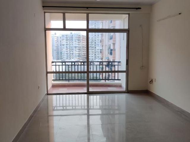 Resale | 2 BHK 965 Sq.Ft. Apartment in MCC Signature Heights
