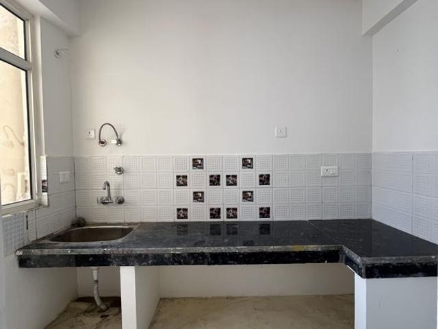 Resale | 2 BHK 968 Sq.Ft. Apartment in Eureka Diya Green City