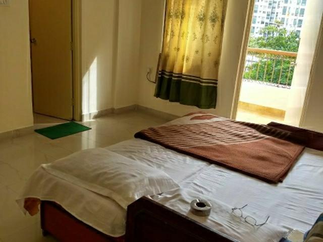 Resale | 2 BHK 960 Sq.Ft. Apartment in Goel Ganga Constella Khar