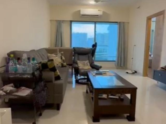 Resale | 2 BHK 962 Sq.Ft. Apartment in Mangal Smriti