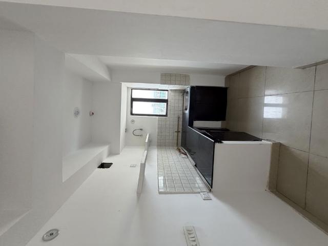 Resale | 2 BHK 976 Sq.Ft. Apartment in LandCraft River Heights