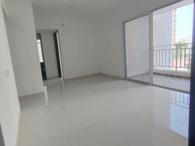 Resale | 2 BHK 977 Sq.Ft. Apartment in Majestique Rhythm County