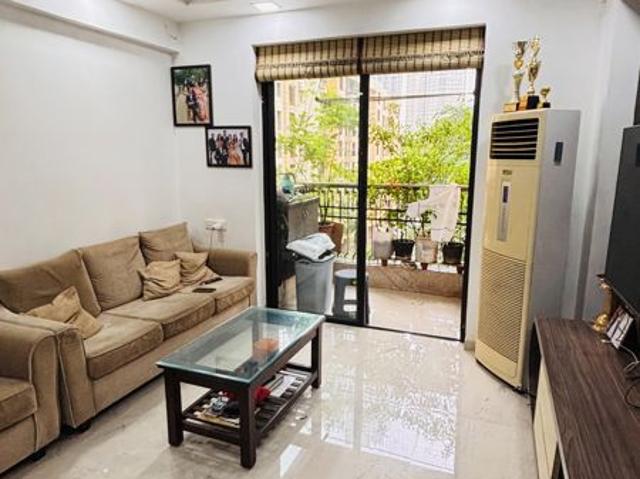 Resale | 2 BHK 970 Sq.Ft. Apartment in Vasant Oscar