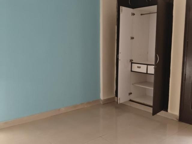 Resale | 2 BHK 970 Sq.Ft. Apartment in Prateek Grand City