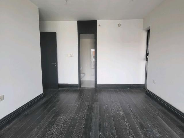 Resale | 2 BHK + 971 Sq.Ft. Apartment in Lodha NCP Commercial Tower Supremus