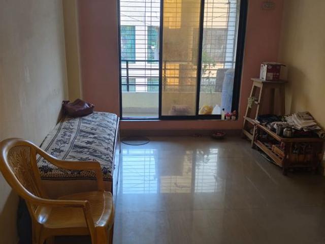 Resale | 2 BHK 985 Sq.Ft. Apartment in Mahavir Nagari Towers CHS
