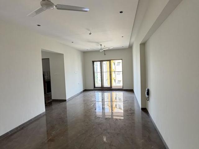 Resale | 2 BHK + 988 Sq.Ft. Apartment in Prabhadevi CHS