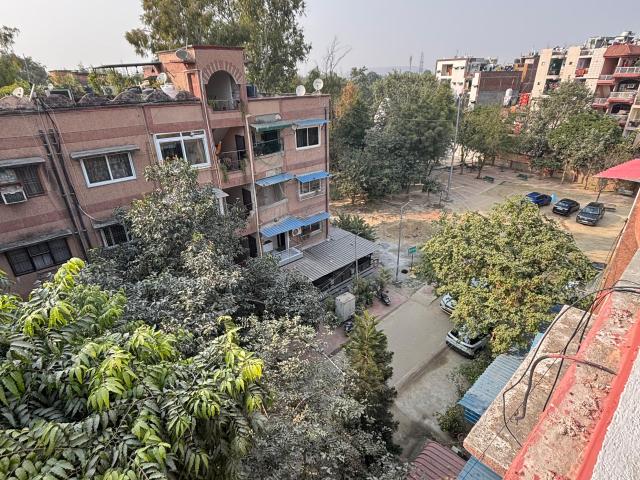 Resale | 2 BHK 980 Sq.Ft. Apartment in Green India Place