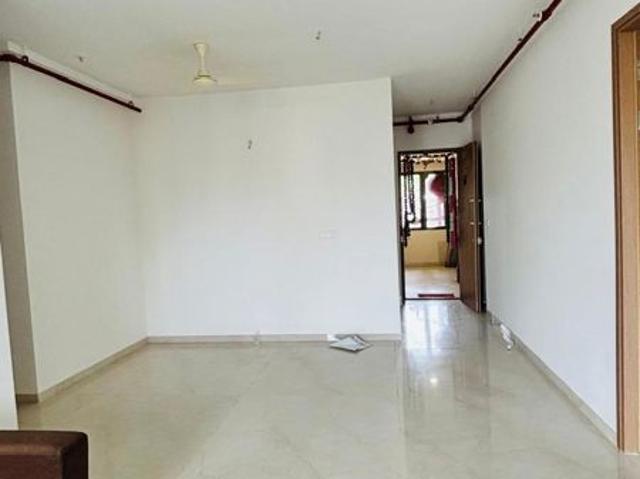 Resale | 2 BHK 980 Sq.Ft. Apartment in Hiranandani Highland