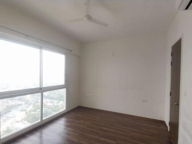 Resale | 2 BHK + 980 Sq.Ft. Apartment in Parel