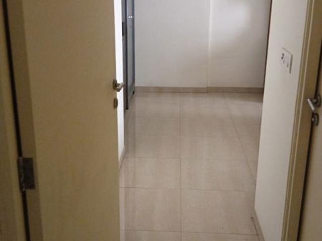 Resale | 2 BHK 999 Sq.Ft. Apartment in Hiranandani Paloma