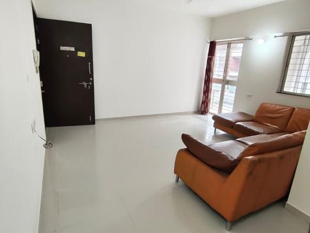 Resale | 2 BHK 990 Sq.Ft. Apartment in Wakad