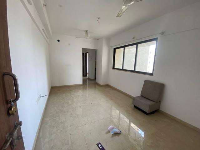 Resale | 2 BHK 990 Sq.Ft. Apartment in Lodha Palava Clara A To D and D1