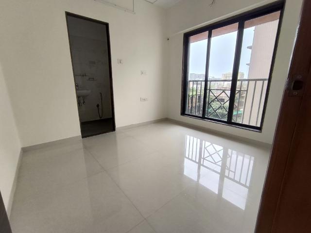 Resale | 2 BHK + Basement 1000 Sq.Ft. Apartment in Diamond Garden