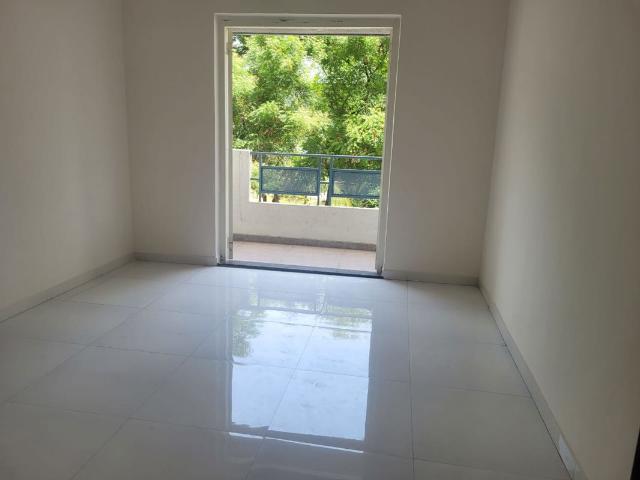 Resale | 2 BHK + Basement 1194 Sq.Ft. Apartment in Kwality Vrindavan Heights