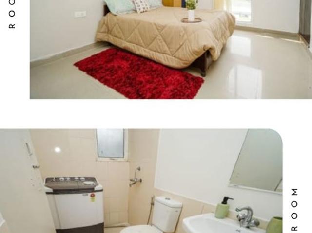 Resale | 2 BHK + Basement 1205 Sq.Ft. Apartment in Signature Global City 81