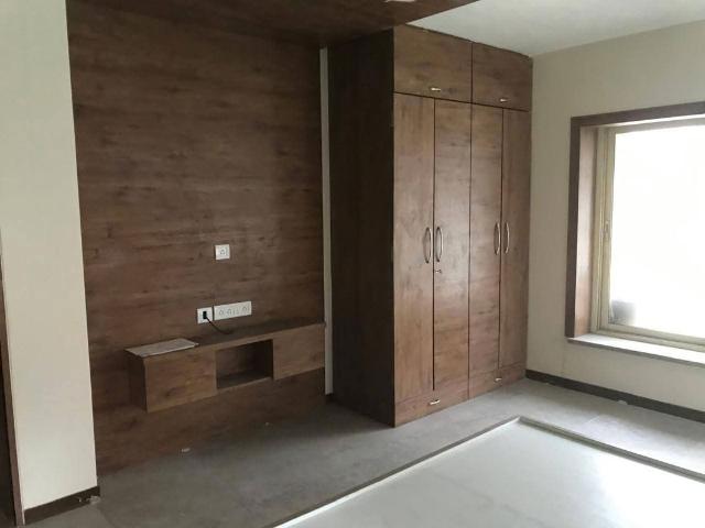 Resale | 2 BHK + Basement 682 Sq.Ft. Apartment in Dosti Blossom