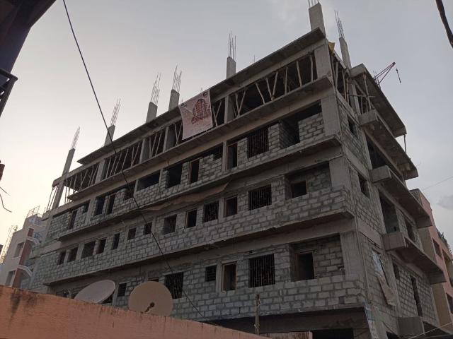 Resale | 2 BHK + Basement 828 Sq.Ft. Apartment in Bagmane Lakeview