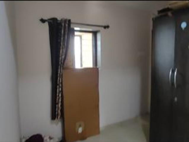 Resale | 2 BHK + Extra Room 610 Sq.Ft. Apartment in Golden Isle