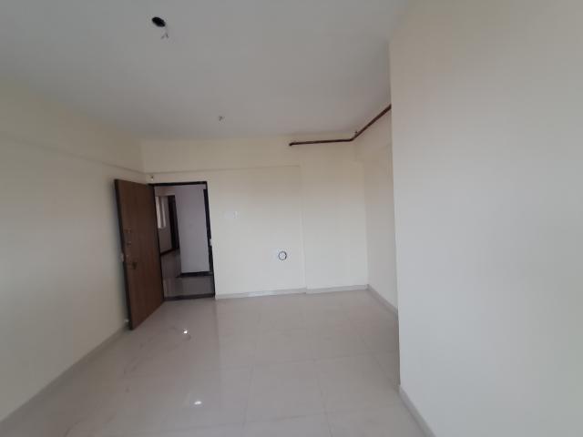 Resale | 2 BHK + Extra Room 620 Sq.Ft. Apartment in Shivshankar Shivram Palladium