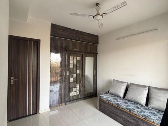 Resale | 2 BHK + Extra Room 640 Sq.Ft. Apartment in Regency Anantam
