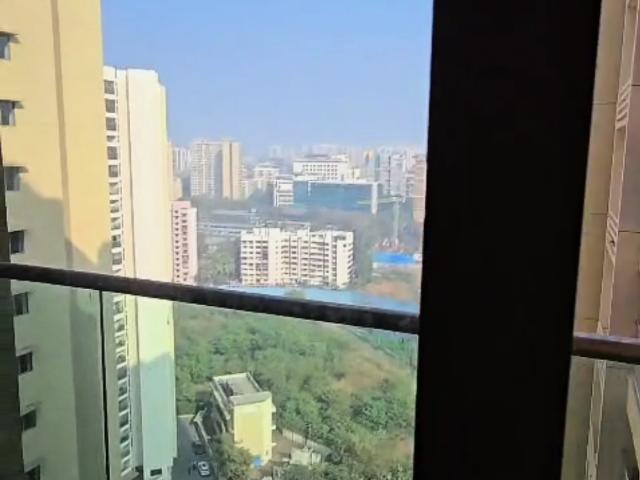 Resale | 2 BHK + Extra Room 690 Sq.Ft. Apartment in Vasant Oasis Phase 2
