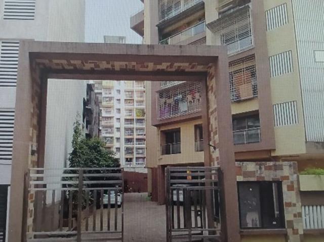 Resale | 2 BHK + Extra Room 697 Sq.Ft. Apartment in Siddhi Belleza