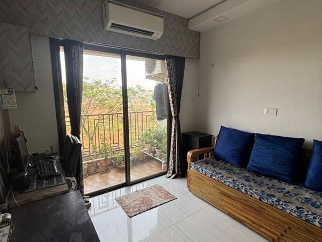 Resale | 2 BHK + Extra Room 750 Sq.Ft. Apartment in Regency Anantam