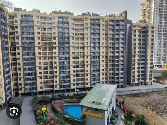 Resale | 2 BHK + Extra Room 752 Sq.Ft. Apartment in Kohinoor Zen Estate