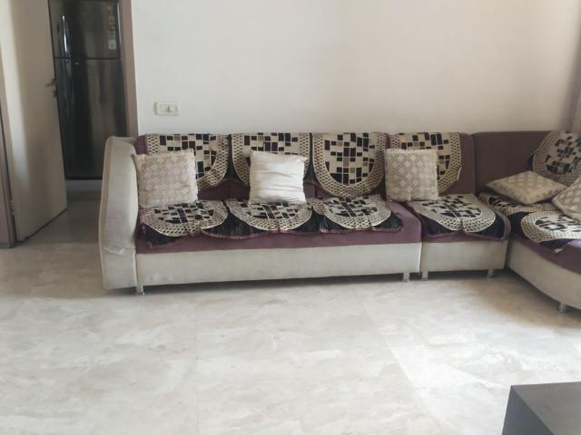 Resale | 2 BHK + Extra Room 762 Sq.Ft. Apartment in Hiranandani Atlantis