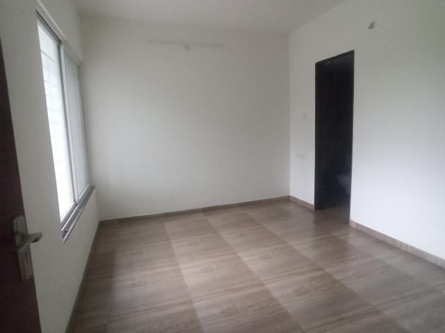 Resale | 2 BHK + Extra Room 777 Sq.Ft. Apartment in F5 Mount Unique
