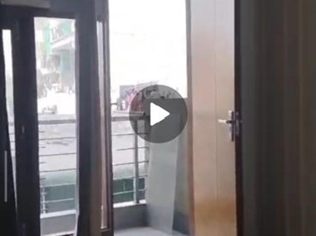 Resale | 2 BHK + Extra Room 80 Sq.Yd. Apartment in Khirki Extension