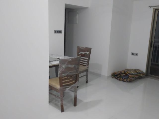Resale | 2 BHK + Extra Room 815 Sq.Ft. Apartment in Bramhacorp The Collection