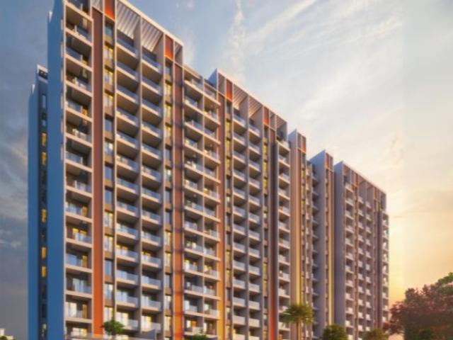 Resale | 2 BHK + Extra Room 824 Sq.Ft. Apartment in Majestique Towers