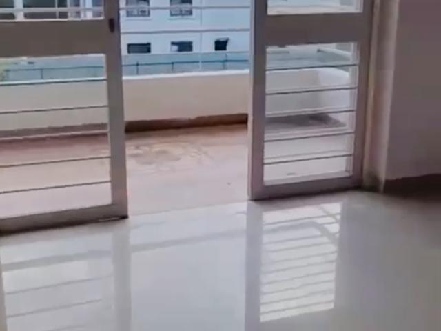 Resale | 2 BHK + Extra Room 890 Sq.Ft. Apartment in Gulmohor Imperial