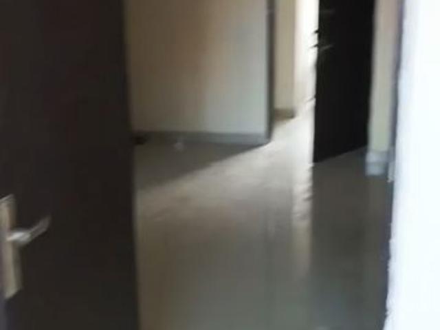 Resale | 2 BHK + Extra Room 995 Sq.Ft. Apartment in Proview Officer City 2
