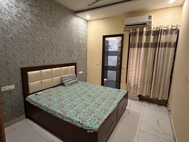 Resale | 2 BHK + Extra Room 1000 Sq.Ft. Apartment in Kharar Landran Road