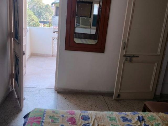 Resale | 2 BHK + Extra Room 1000 Sq.Ft. Apartment in Rwa Jalvayu Vihar Noida