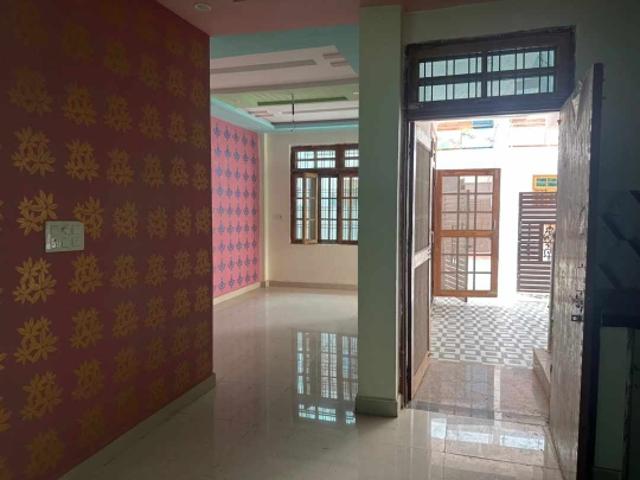 Resale | 2 BHK + Extra Room 1000 Sq.Ft. Independent House in Deva Road