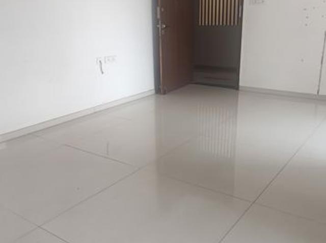 Resale | 2 BHK + Extra Room 1010 Sq.Ft. Apartment in Siddhivinayak Vision Boulevard