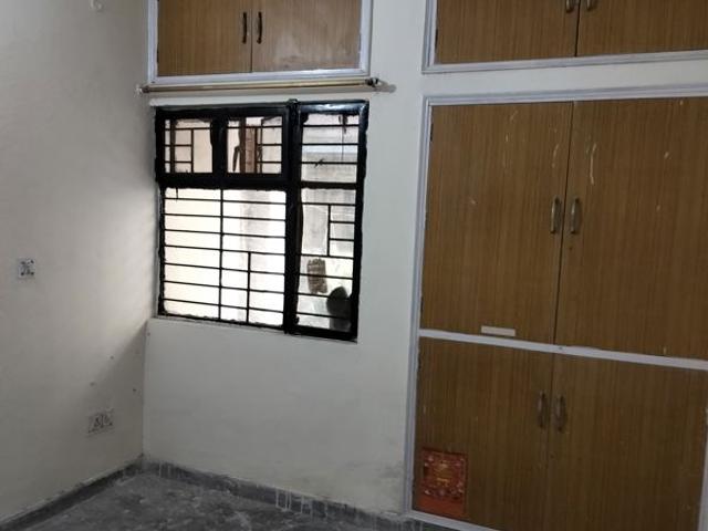Resale | 2 BHK + Extra Room 1100 Sq.Ft. Apartment in Sector 12 Dwarka