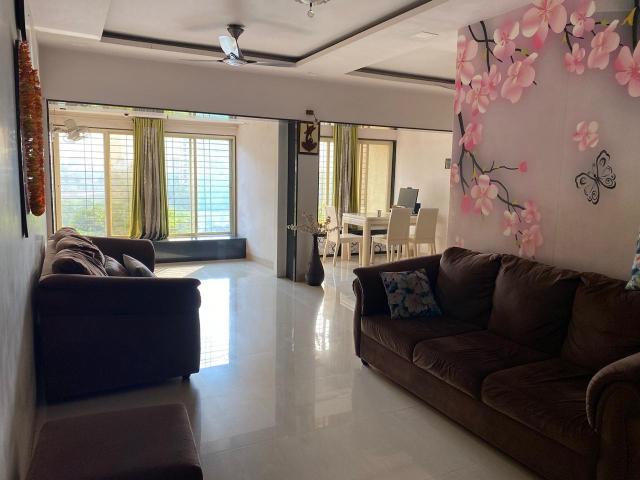 Resale | 2 BHK + Extra Room 1135 Sq.Ft. Apartment in Regency Estate